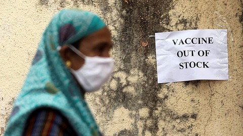 vaccine-shortage-india-e1617949767305