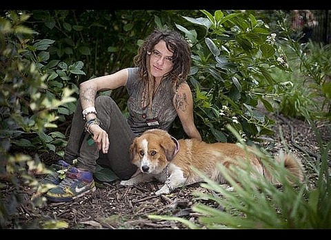 slide_32382_305084_large