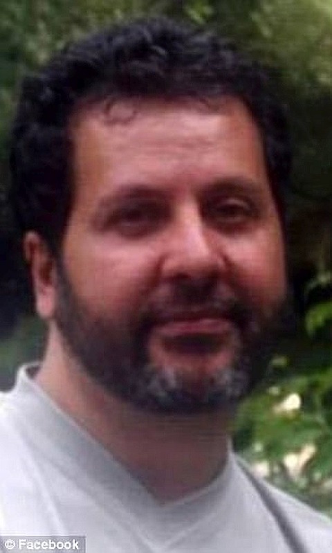 419EB70900000578-4625692-image-a-146_1498082332835