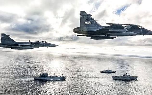 FireShot Webpage Screenshot #1936 - 'A stronger NATO 💪 NAT