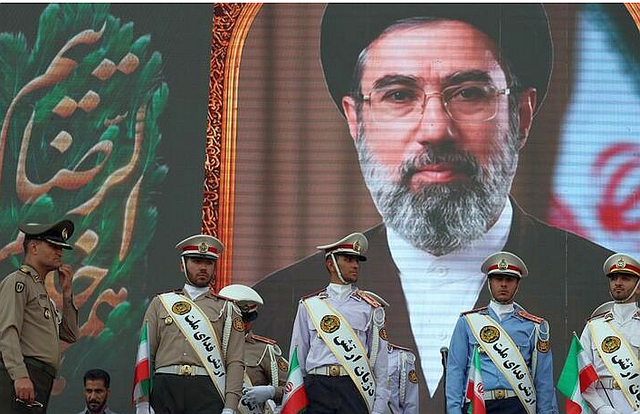 イラン最高指導者「中東はもはや米