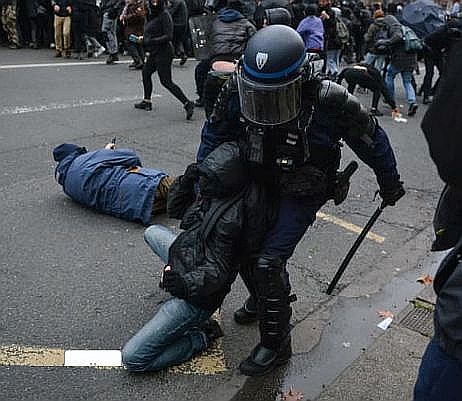 FireShot Webpage Screenshot #530 - '反年金改革デ