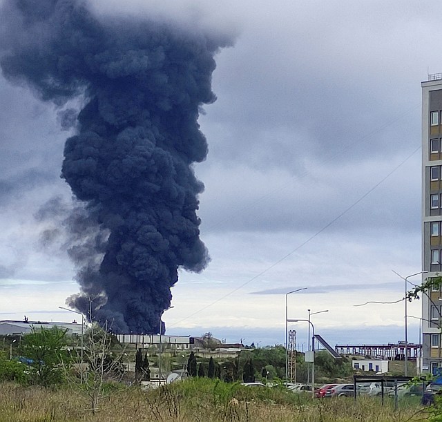 2023-04-29T065745Z_13345