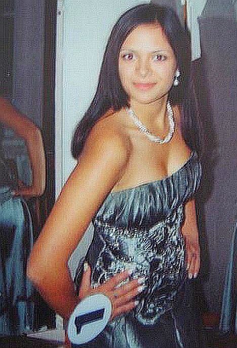 article-1392454-0C576DCC00000578-709_468x687