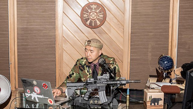 armedchurch-5471f054-5df8-11e8-a4a4-c070ef53f3151