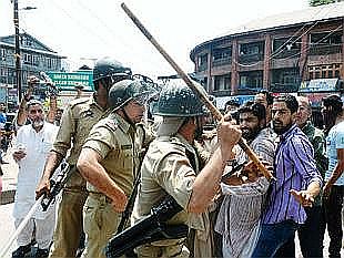 killings-curfew-in-valley