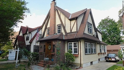 trump-queens-home