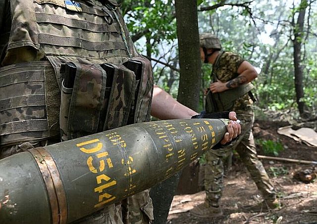 FireShot Webpage Screenshot #1243 - 'NATO、砲弾