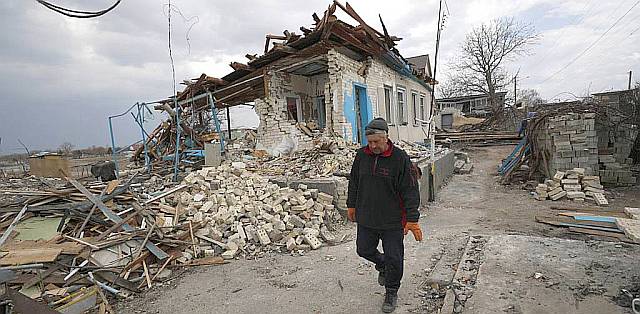 _123942242_hi074959565