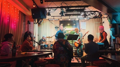 808004EE-1BE9-4912-8A12-FABA63A3A1B1