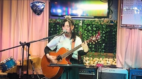 7542153D-81DC-44A2-89EE-D61DD270DD90