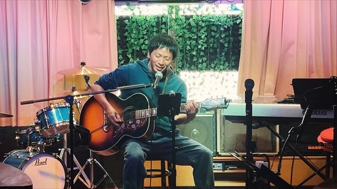 2C18D439-2D86-466A-9AF9-DD1FB36471E8