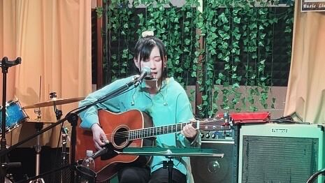 FA93BF3B-9952-400A-B526-B2124BE1BAE1