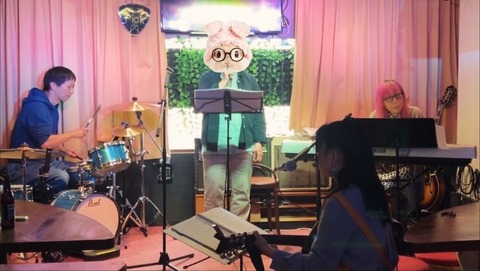 74FA60FC-C2D6-4143-8C86-F15A6BA35C05