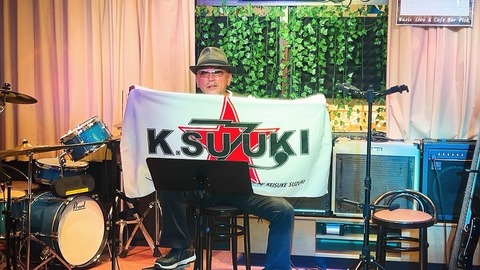 CF6F73D5-6E25-49E5-92B6-9A825FB2BA59