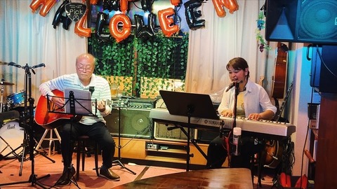 07A6DC6B-1E51-4A14-BCF3-1AAAE7ADF32B