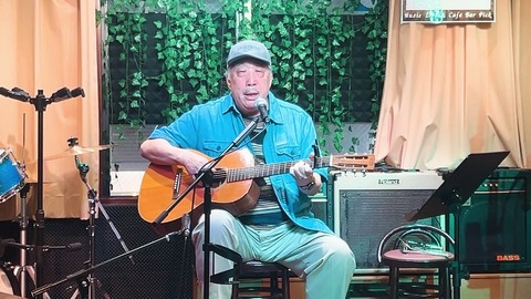 557F34E9-A3C9-488D-B4A1-3B2137A2D4AC