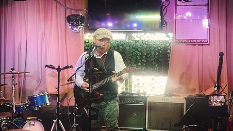 97C62F91-5B2C-48E6-9151-7C318157B7B3