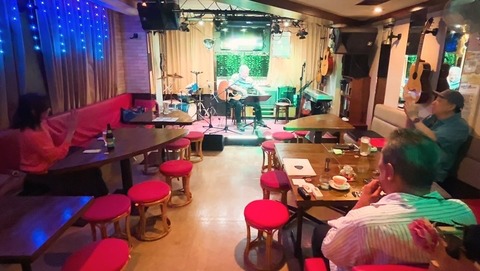 B8173154-51B6-4279-B061-127665EA7F43