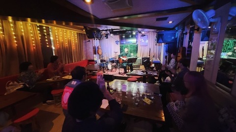 81C3F1E5-2FD0-4C2A-B6C2-8329148C632C