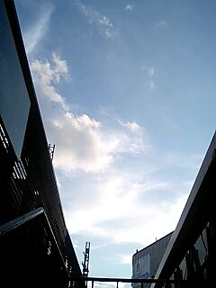 都会の空 今と未来を繋ぐもの