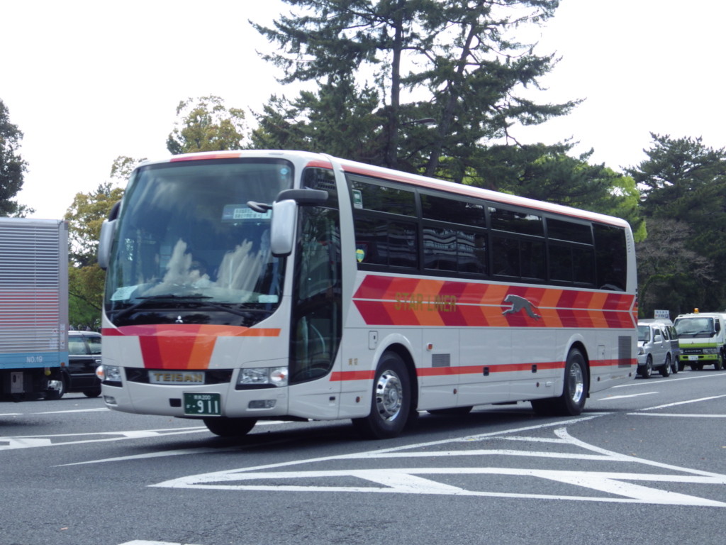 奈良交通とバス撮影記 帝産観光バス(奈良営業所) 貸切新車 奈良200か・911