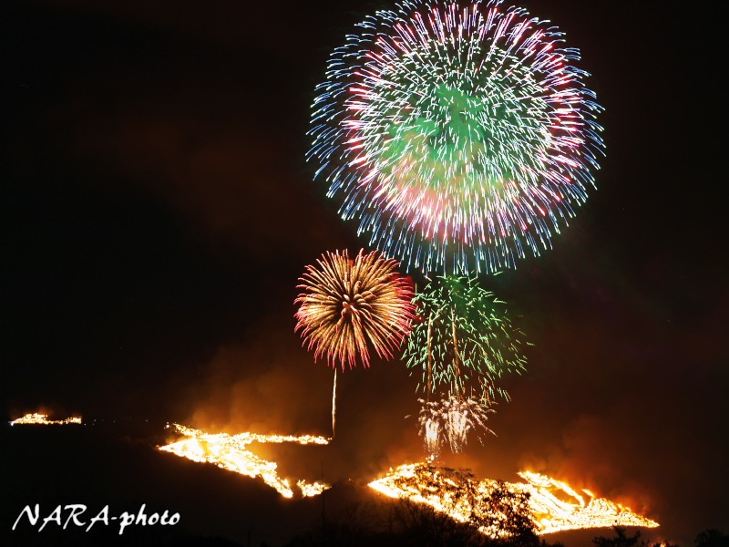 若草山焼き17 山焼きと花火と星々 しかふぇち Nara Photo Blog