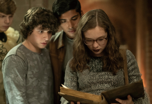 スケアリー＿メイン