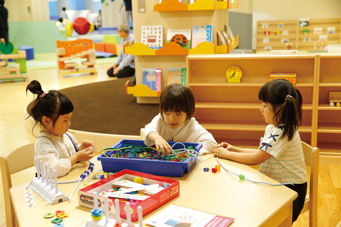 夏の遊び対決 インドア編 子ども広場 ひみっこぱーく 奈良の地元情報を毎日更新 ならぷら 夏の遊び対決 インドア編 子ども広場 ひみっこぱーく 奈良の地元情報を毎日更新 ならぷら
