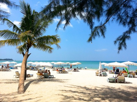 beach-261574_1280