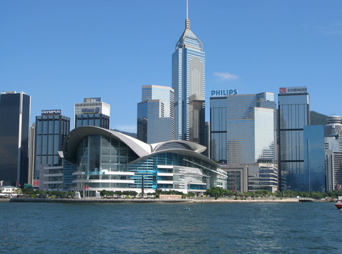 Hong_Kong_Convention_and_Exhibition_Centre_200906