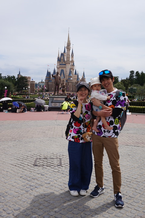 親子そろって初ディズニーランド やっぱり夢と魔法の国はすごかった 特別養護老人ホームの日常