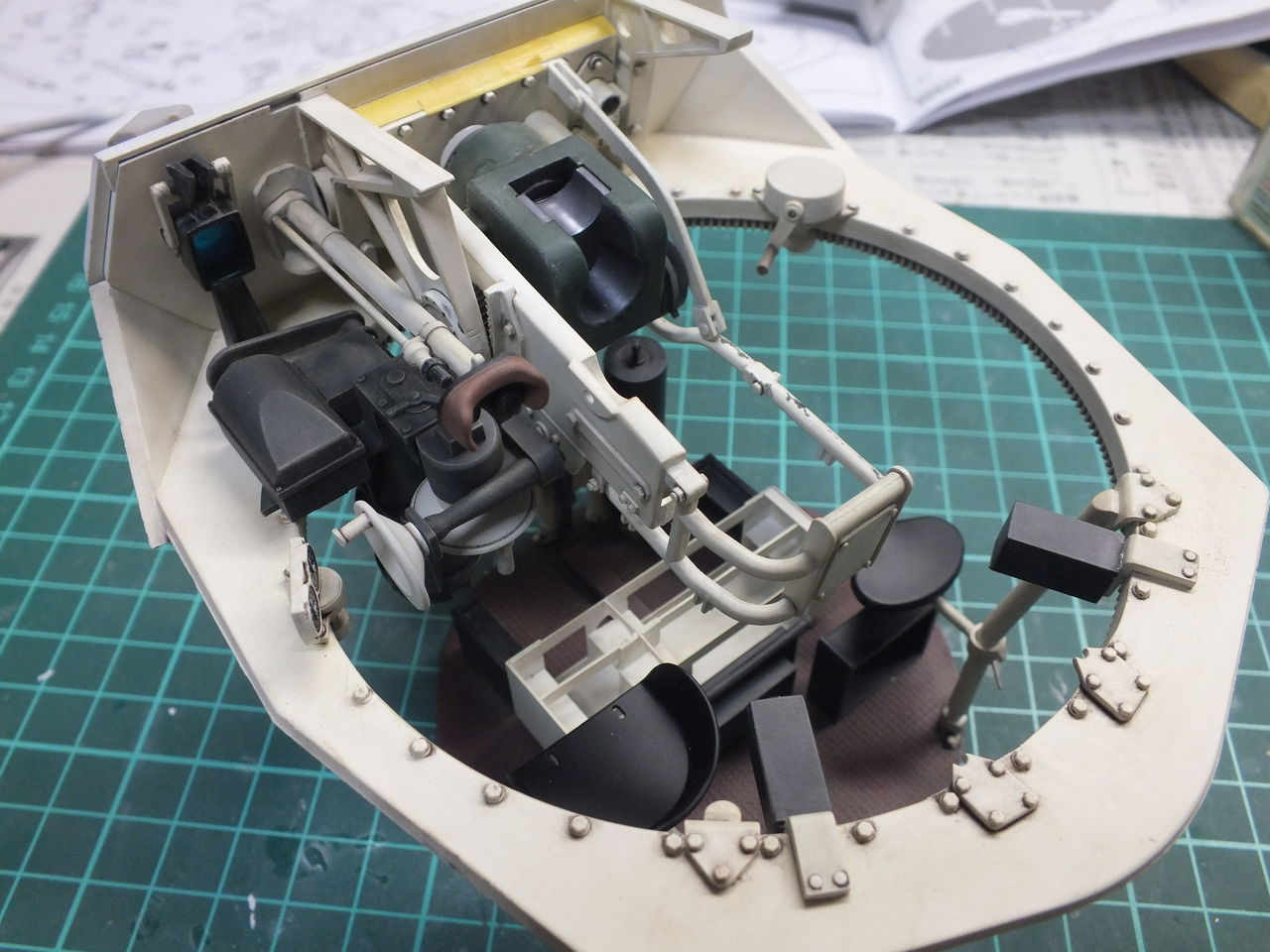 号戦車製作記 ガルパン仕様 その27 トランペッター 1 16 4号戦車編 グータラおっちゃんの趣味