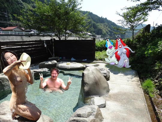 ３１茅森温泉、露天風呂