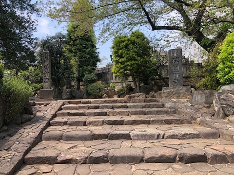 200417_103