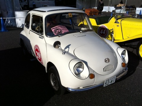 111126 クラシックカー24
