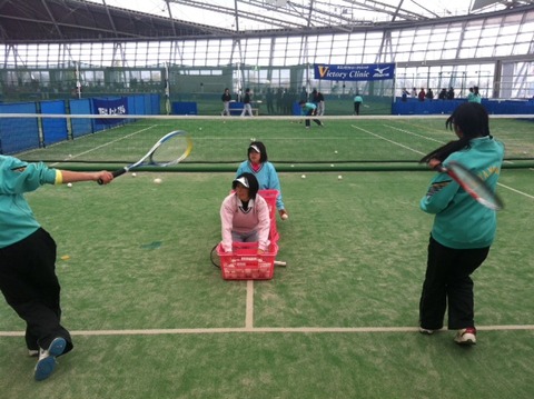 １３０３０２　ビクトリークリニック４