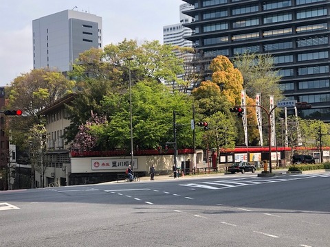 200416_21