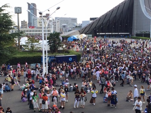 １５０９１６　休日４