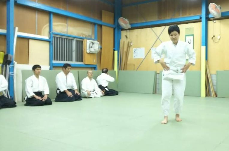 広陵町合気道サークルから香芝道場 平成30年12月1日 土 財 合気会登録道場 合気道 西大和会