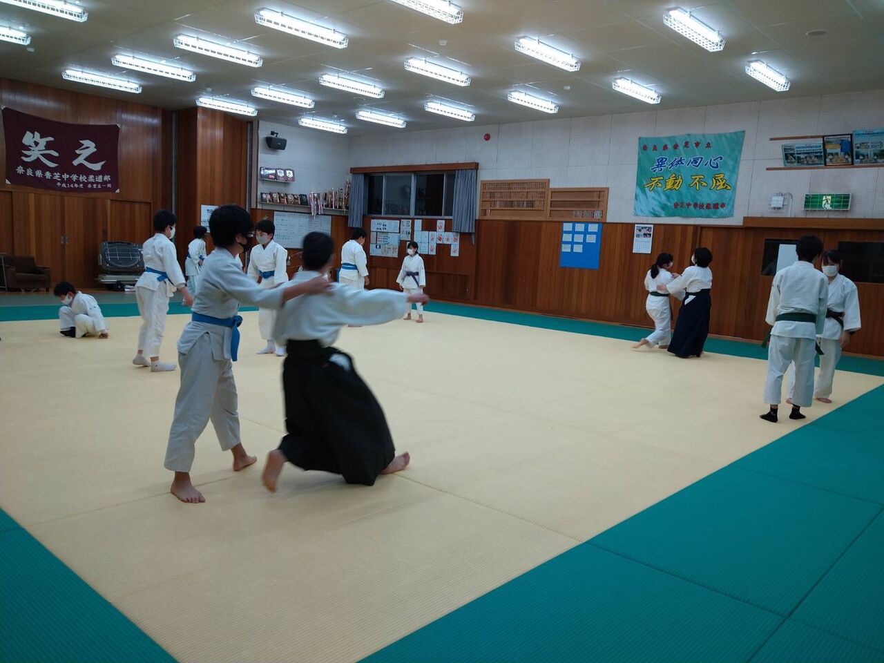 香芝市合気道部 令和3年3月5日 金 財 合気会登録道場 合気道 西大和会 香芝市合気道部 令和3年3月5日 金 財 合気会登録道場 合気道 西大和会