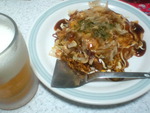 広島焼き風の残り物で大阪焼き風?!