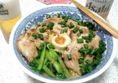 豚肉ねぎレモン焼き入りラーメン