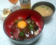 マグロ丼