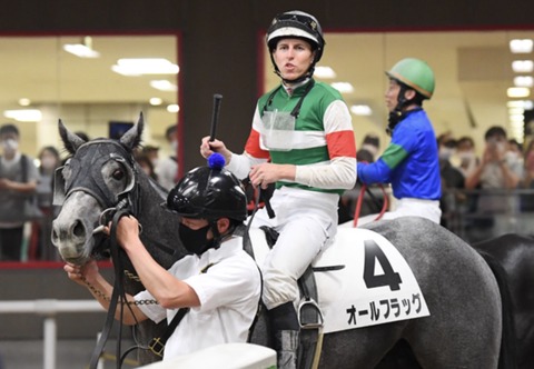 D8E21762-CE06-419E-A903-7E843488D2A8