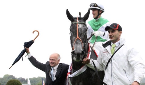 4F026A49-6E33-4175-94E3-68E1E97EA384