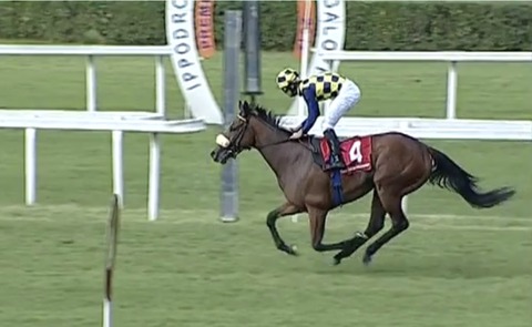 9CE3B7FB-31FF-4058-A52E-EF724E8B3BB1