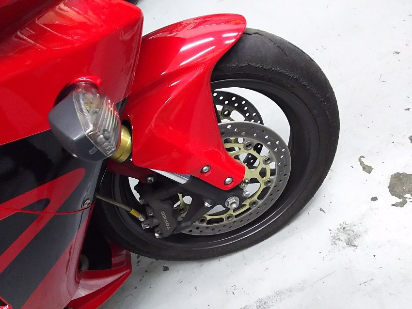 CBR600RR PC37 ウェーブタイプブレーキディスク付きリヤホイール CBR600RR PC37 ウェーブタイプブレーキディスク付きリヤホイール