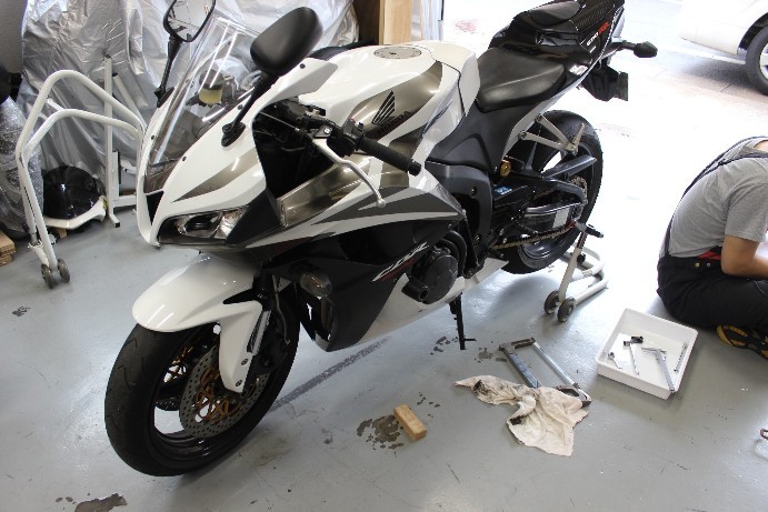 CBR600RR お色直し ② 【梨塾ガレージ】 : 梨本塾 CBR600RR お色直し ② 【梨塾ガレージ】 : 梨本塾
