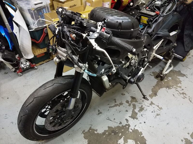 梨塾ガレージ】 ユーザー車 GSXR1000 L4 大転倒修復＋大幅